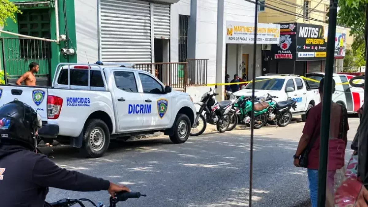 Uno de dos detenidos habría admitido mató a estadounidense hallado enterrado en un negocio en Herrera