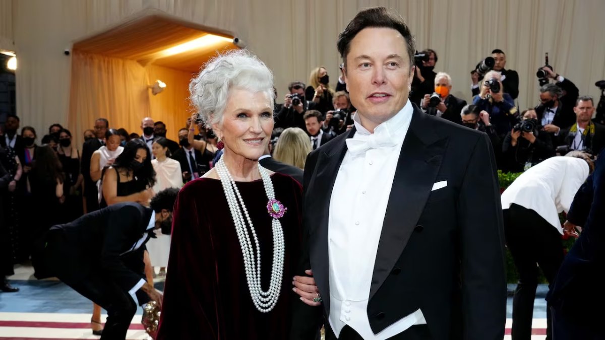 “Era muy diferente”: Maye Musk revela detalles de la infancia de Elon y el acoso que sufrió