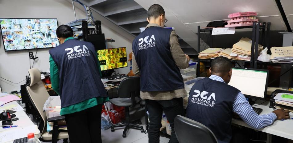 Este año Aduanas ha recuperado RD$1,652 millones en importaciones chinas sin declarar - Listin Diario