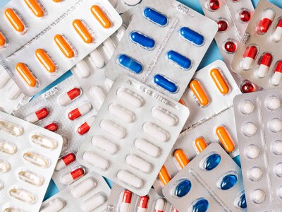 Farmacéutica advierte riesgo por esquema de compras del SNS