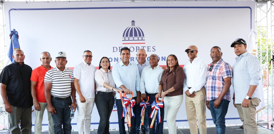 Miderec inicia construcción de techado multiuso en Hostos