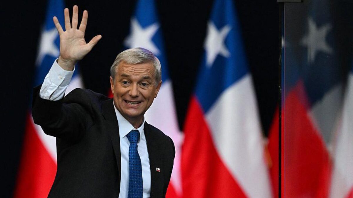 Kast estrena una ‘cadena digital’ en sus redes sociales para dar mensajes a los chilenos