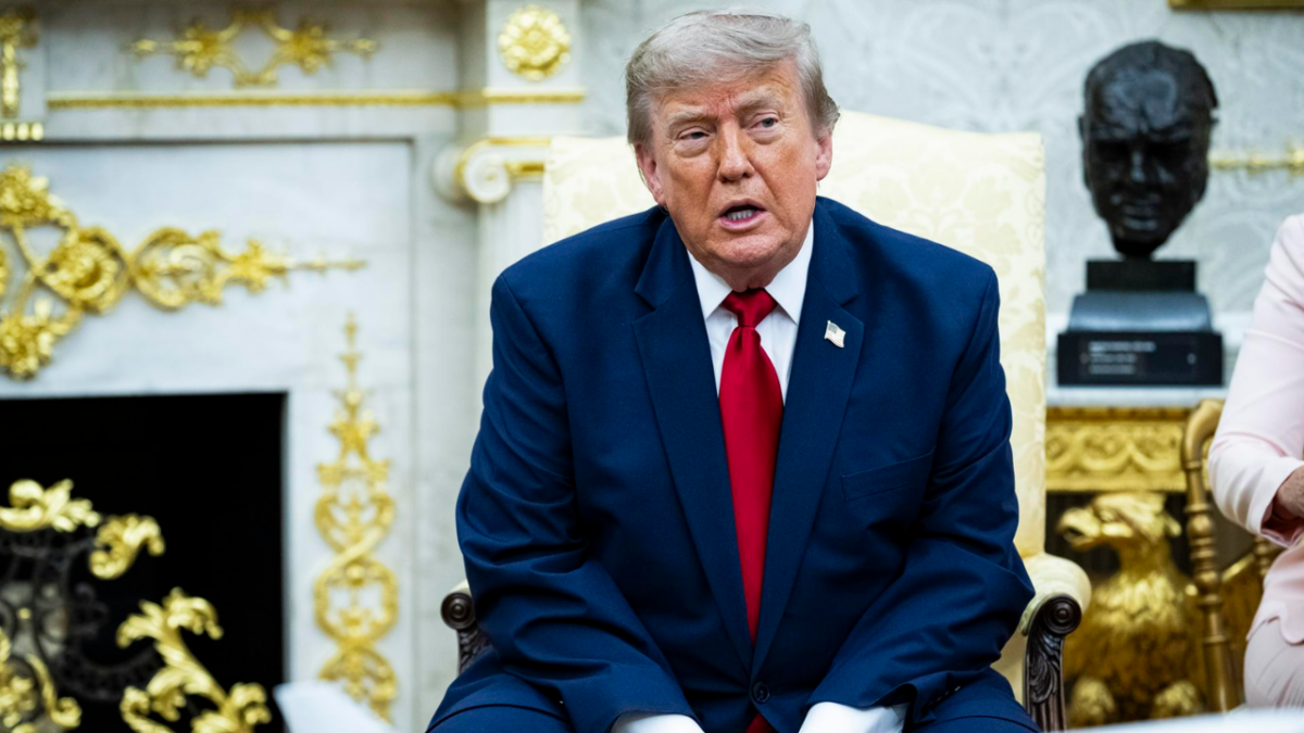 Juez bloquea norma de Trump que endurece visas para estudiantes y periodistas extranjeros